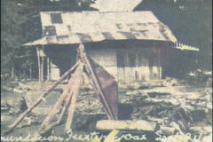 22.-Una-solitaria-casa-de-la-avenida-libertad-que-resistio-la-formidable-embestida-de-las-aguas