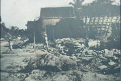 32.-La-casa-comercial-del-senor-Castro-Paz-en-el-Barrio-Abajo-tambien-quedo-destruida