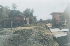 38.-Hasta-aqui-llega-ahora-la-poblacion-mas-de-500-metros-de-terreno-se-llevo-el-Papaloapan