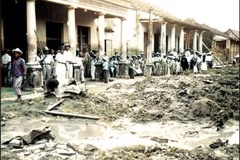 54.-Casas-de-las-familias-Ahuja-y-Cue-en-la-Avenida-Independencia-despues-de-la-creciente-del-Papaloapan